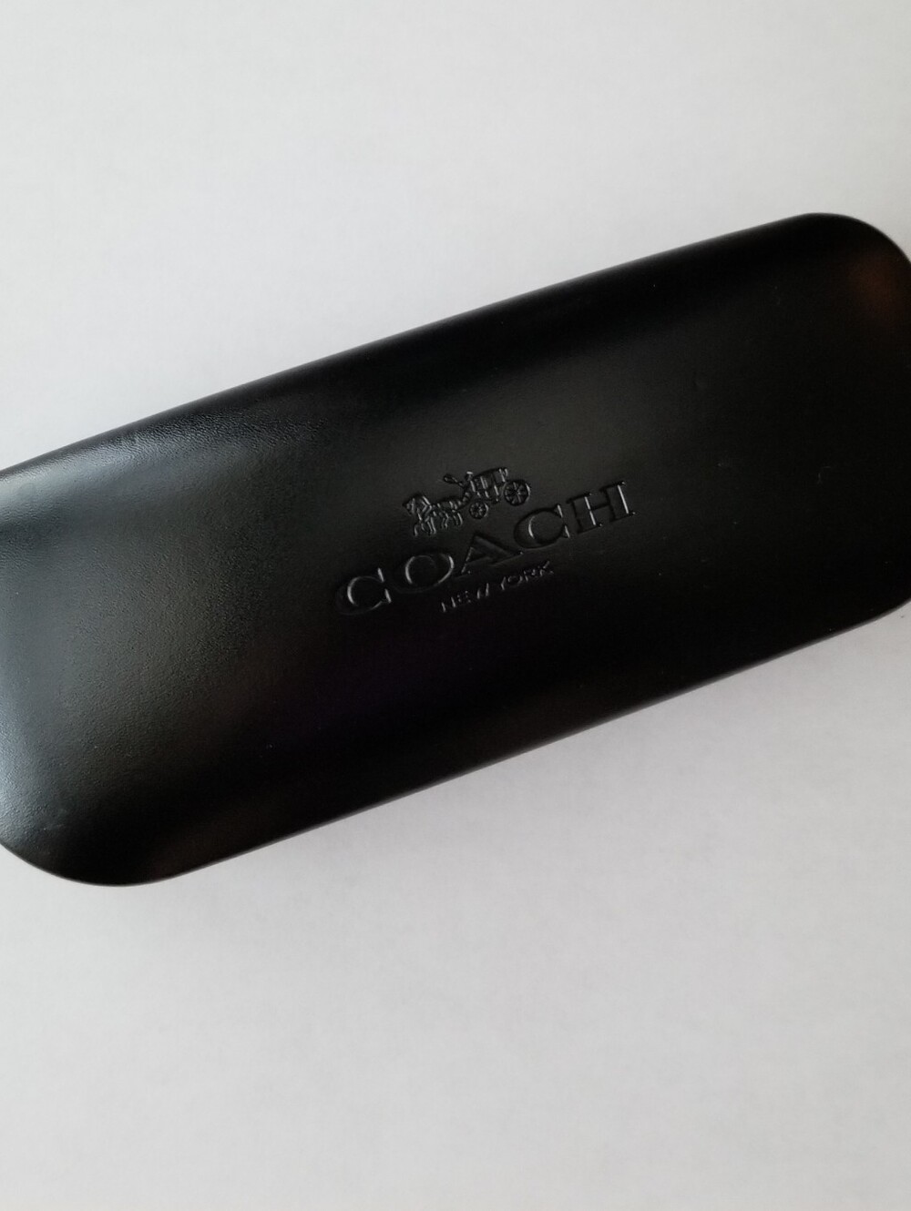 ❗Coach New York Hard Clamshell Eyewear Case in Black❗